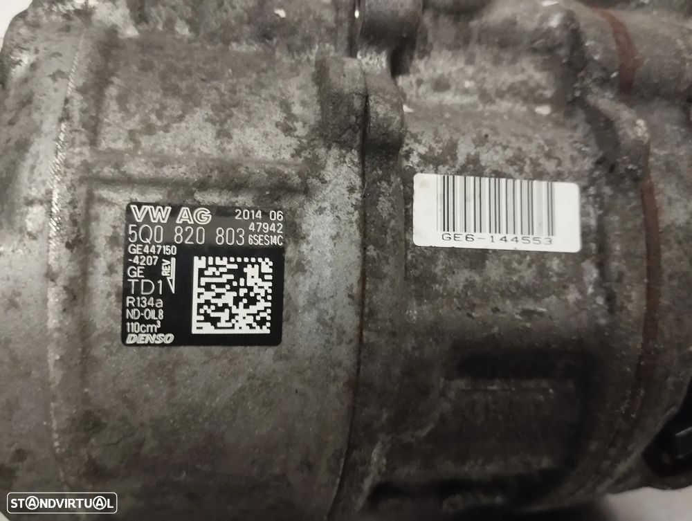 COMPRESSOR DO AC VOLKSWAGEN GOLF VII 1.6TDI REF. 5Q0820803 - 2
