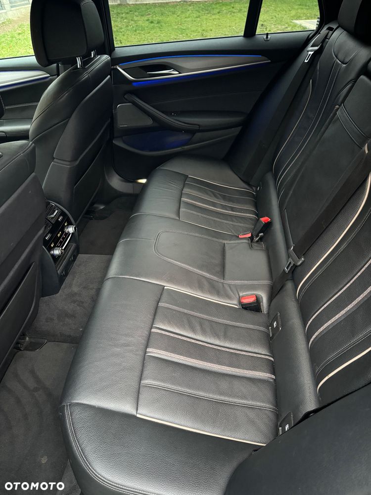 BMW Seria 5 540i xDrive M Sport sport - 30
