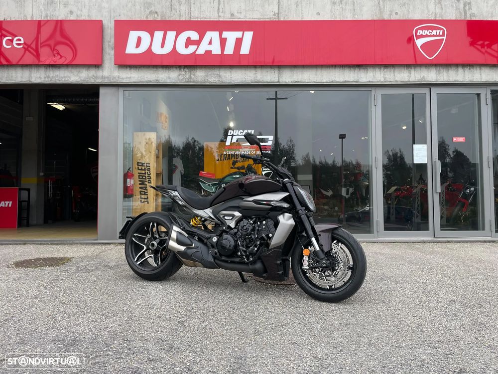 Ducati XDiavel V4 - 1