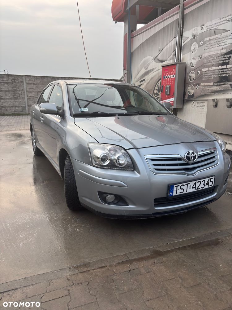 Toyota Avensis 2.0 D-4D Sol - 3