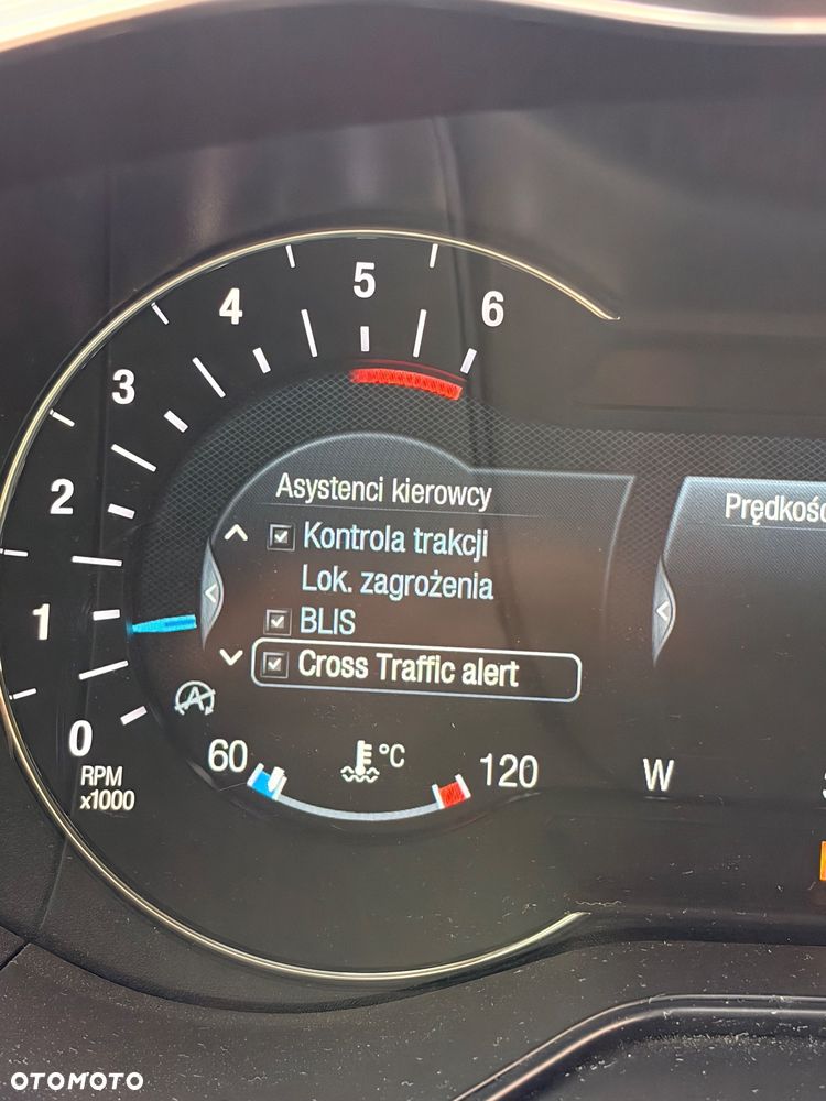 Ford Mondeo 2.0 EcoBlue Executive Plus AWD - 26