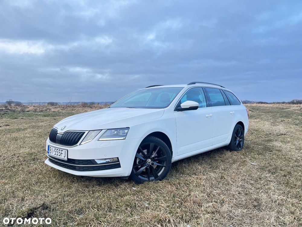 Skoda Octavia Combi 2.0 TDI DSG Style - 2