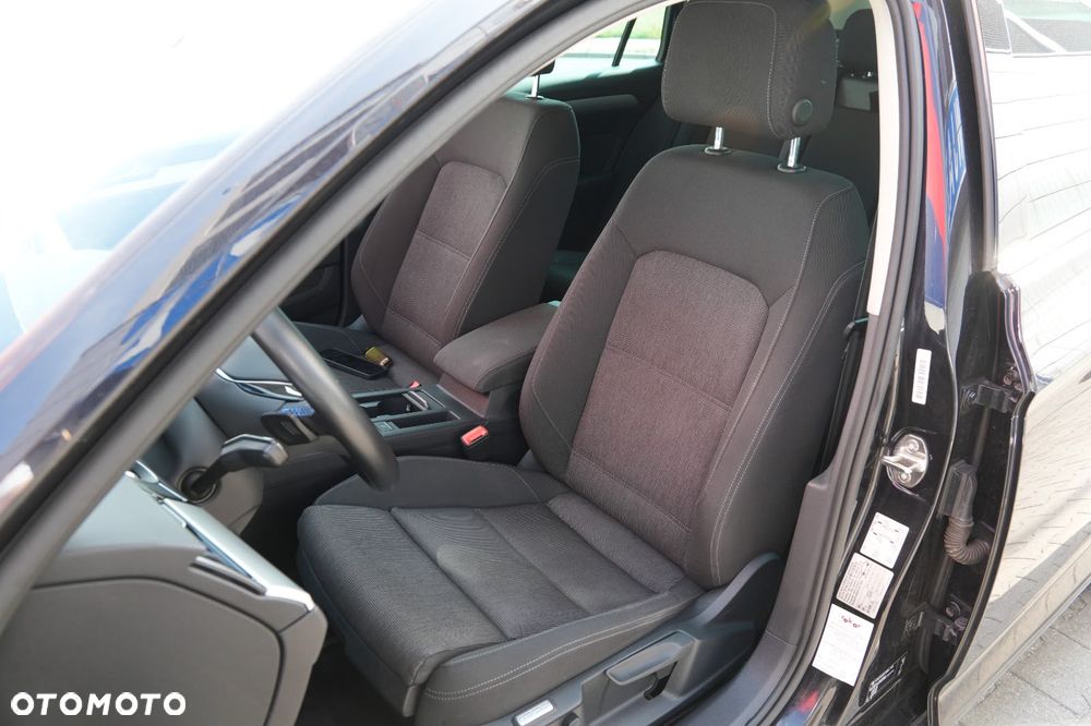 Volkswagen Passat 2.0 TDI BMT Highline DSG7 - 9