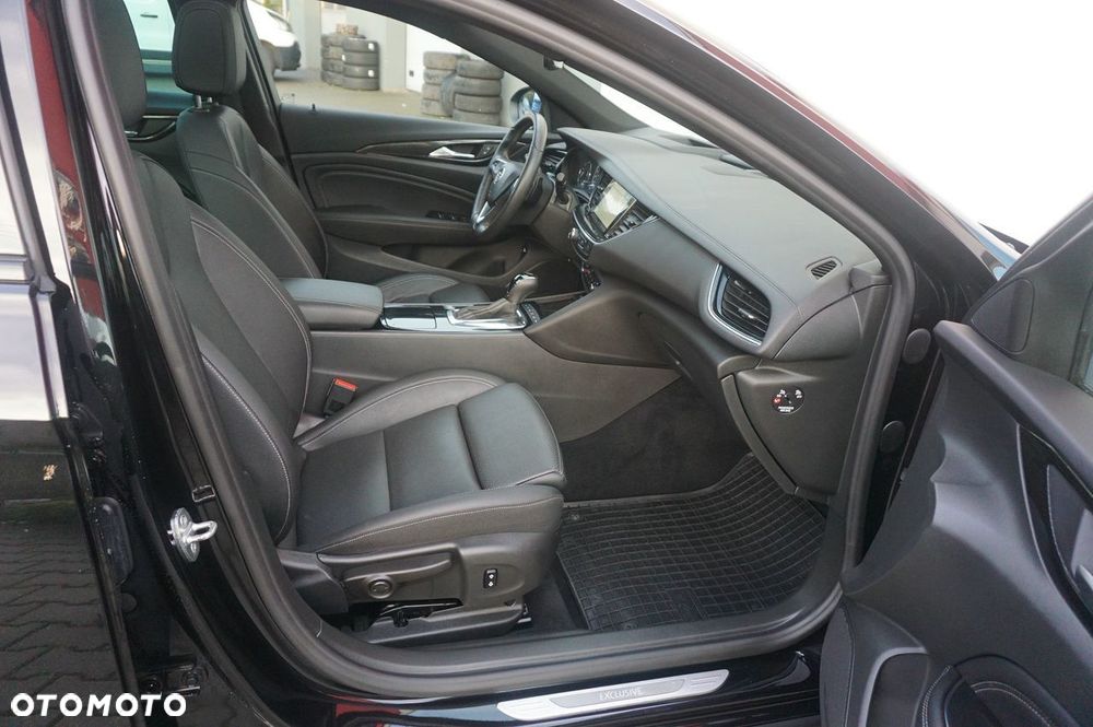 Opel Insignia - 23