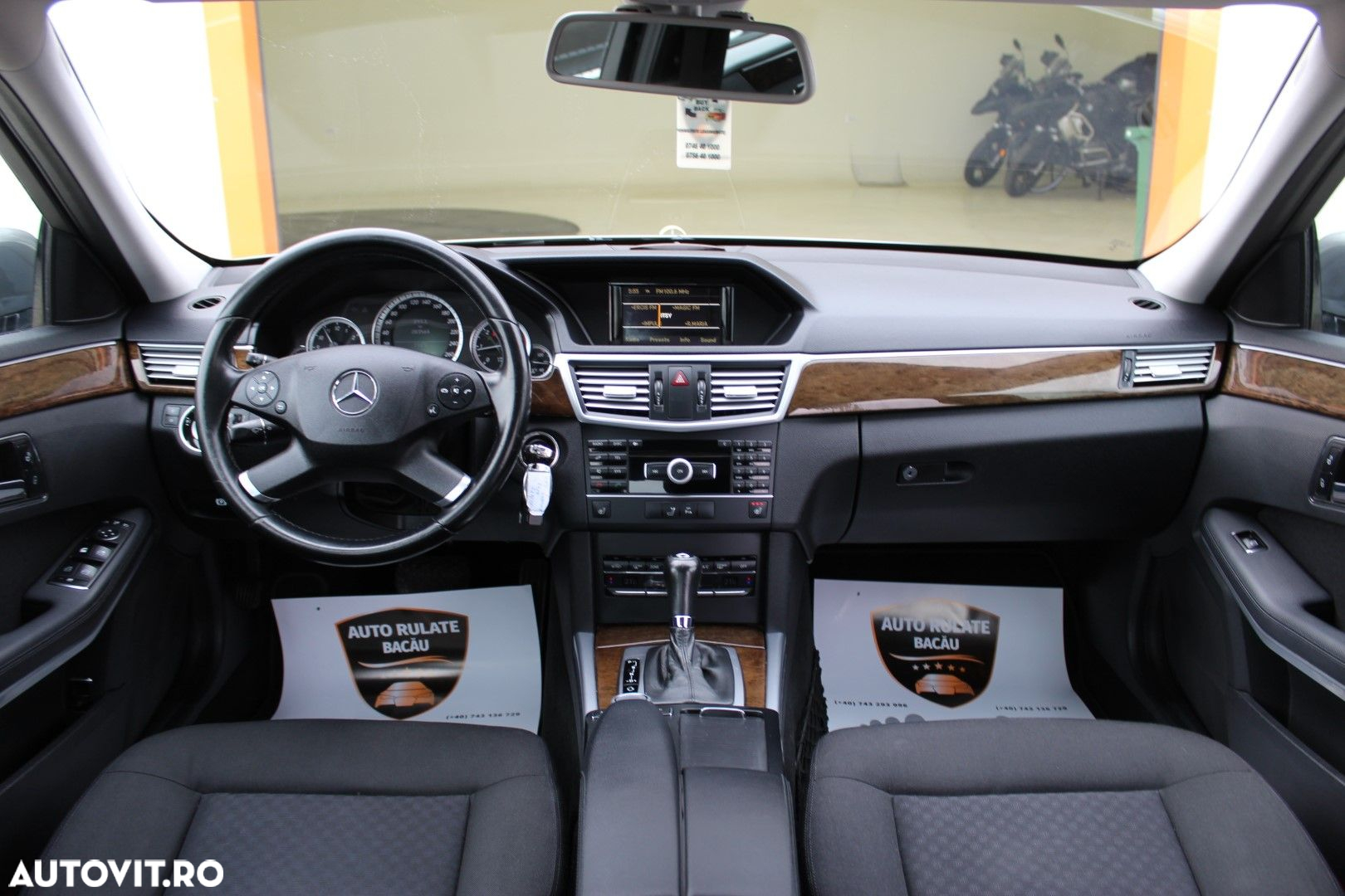 Mercedes-Benz E - 8
