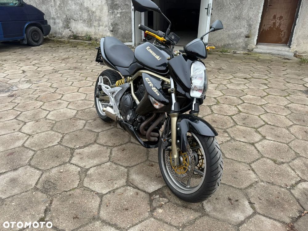 Kawasaki ER - 14