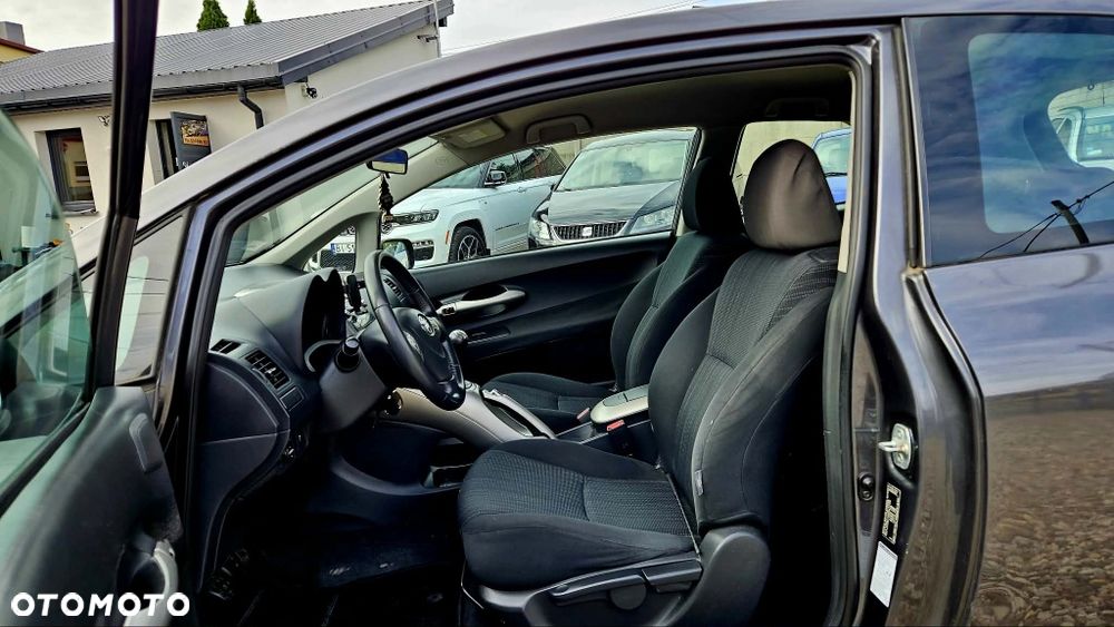 Toyota Auris - 6