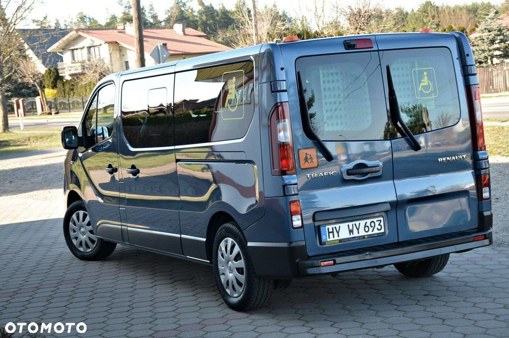 Renault Trafic - 13