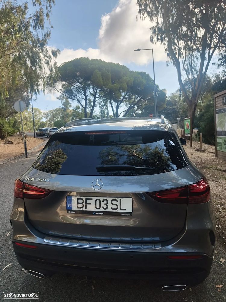 Mercedes-Benz GLA 250 e AMG Line - 16