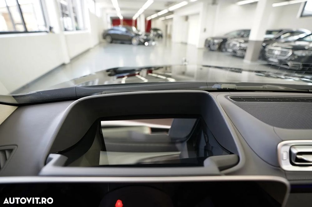 Mercedes-Benz S 580 4MATIC MHEV Long Aut. - 35