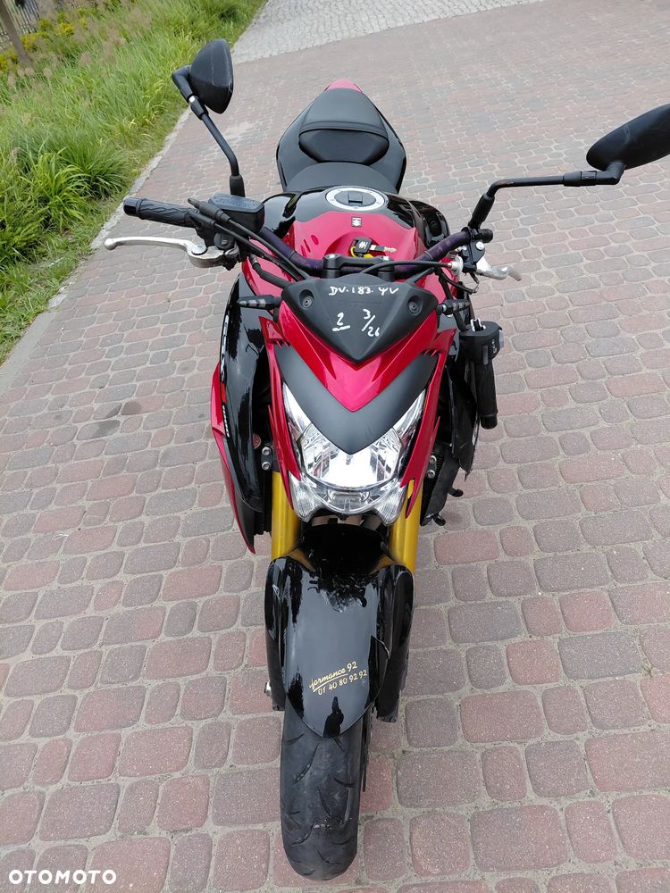 Suzuki GSX - 9