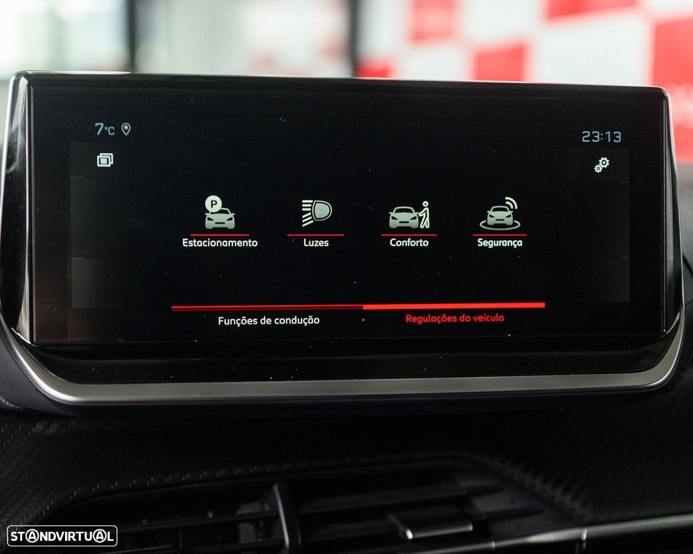 Peugeot 2008 1.2 PureTech Allure Pack - 39