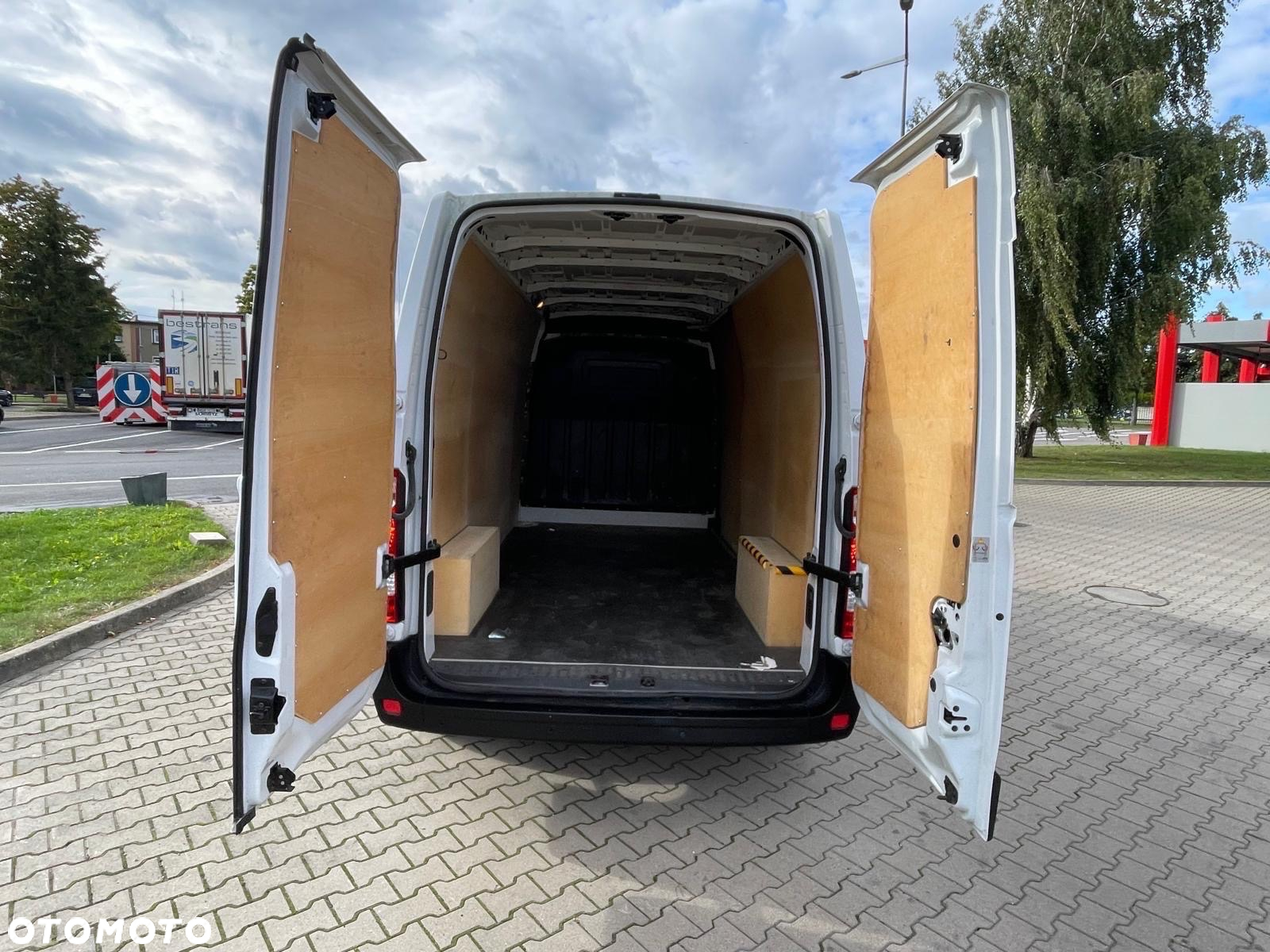 Renault Master - 9