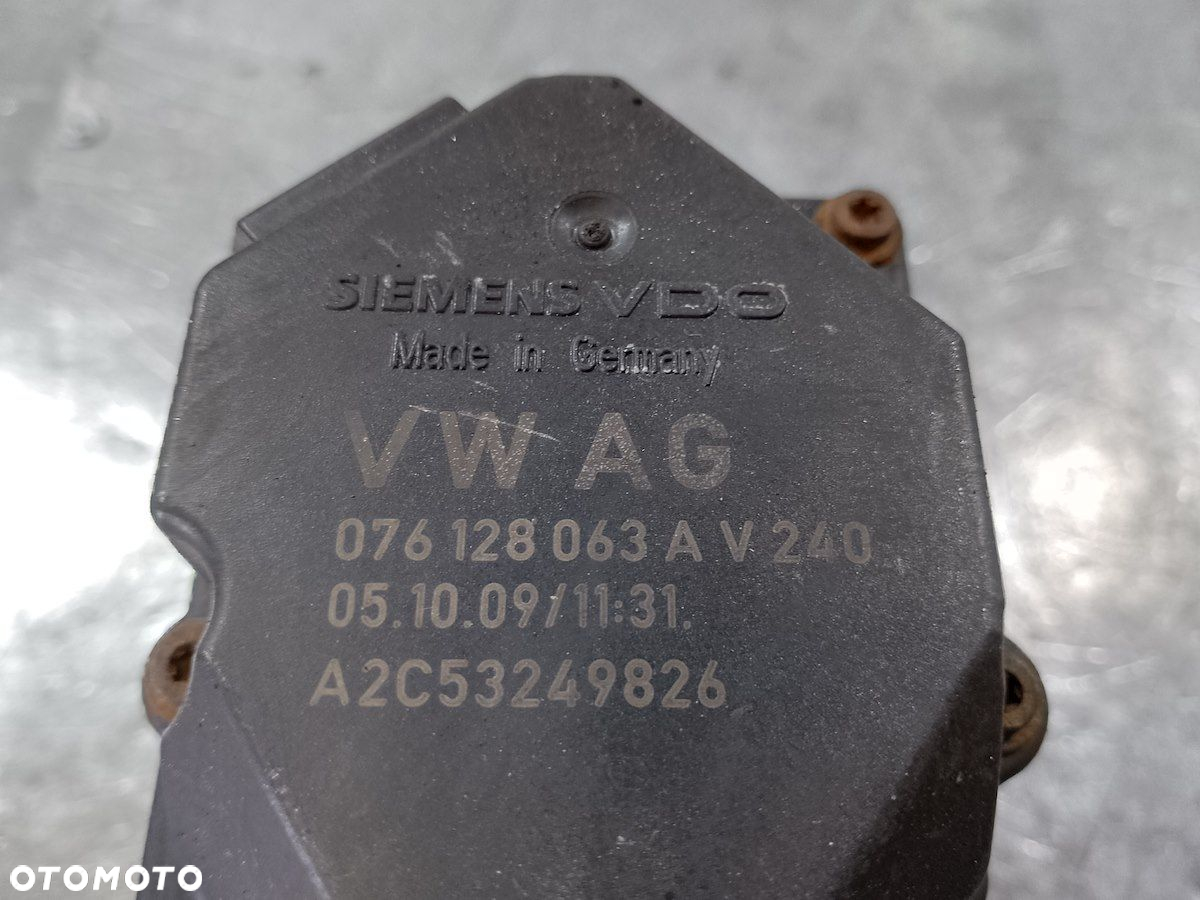 PRZEPUSTNICA VW CRAFTER 076128063A A2C53249826 2.5 TDI - 4