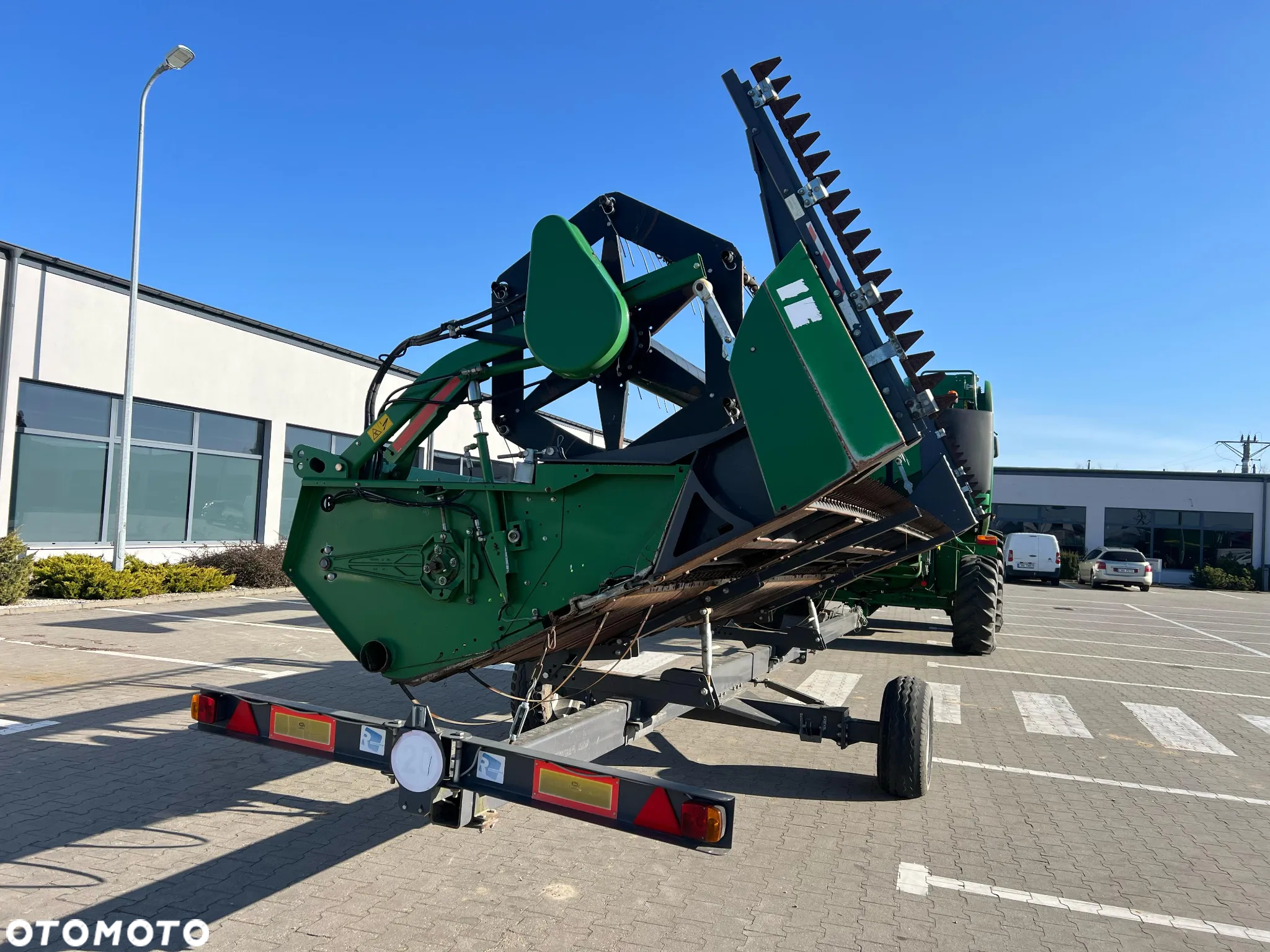 John Deere W650 - 12