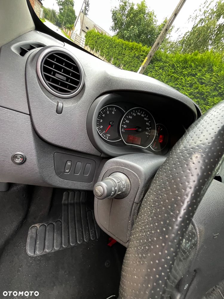 Renault Kangoo - 21