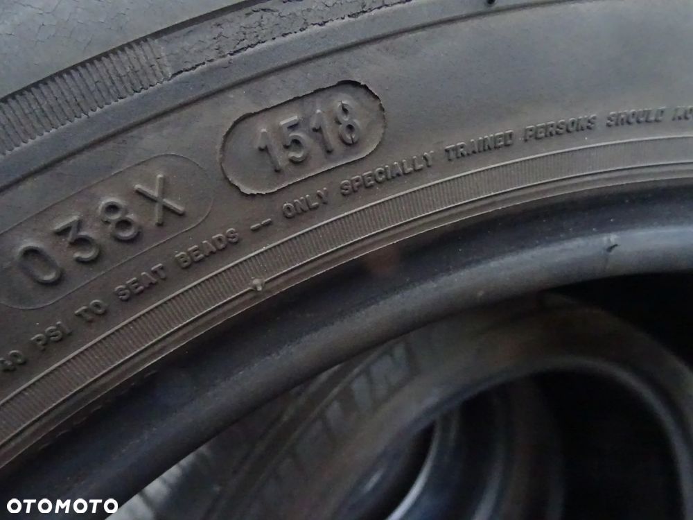 215/60/R17C 104/102H Michelin Agilis - 12