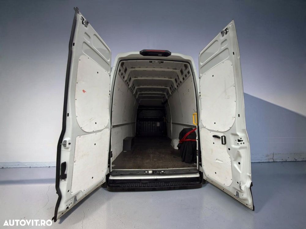 Iveco Daily - 12