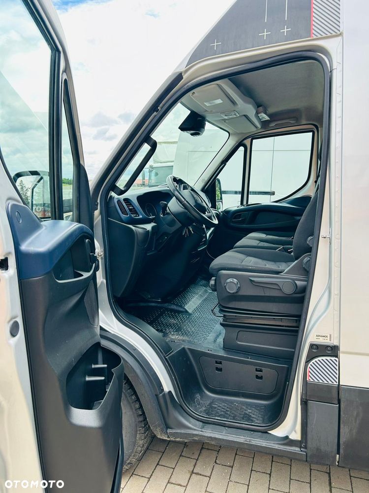 Iveco 35s16 - 17