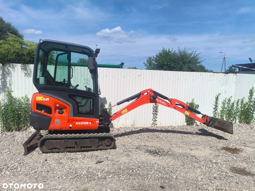 Yanmar SV 18/jak Kubota Kx 18-4 - 23
