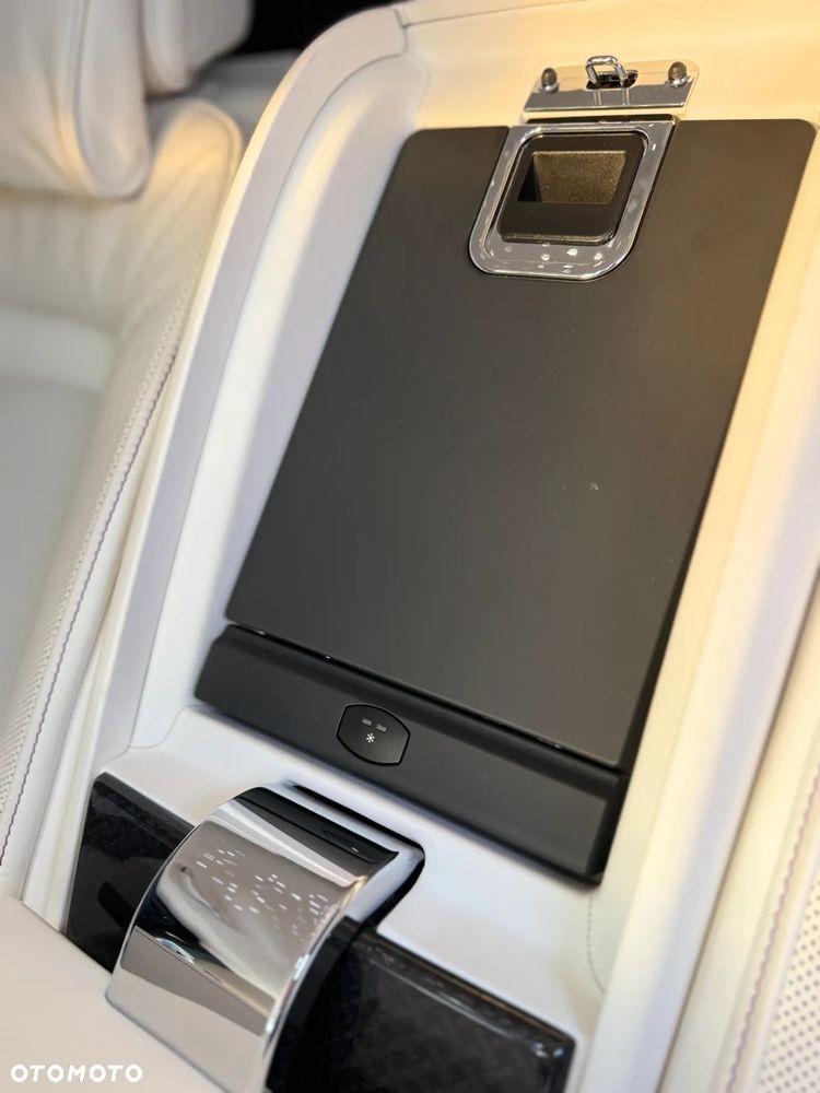 Rolls-Royce Cullinan - 22