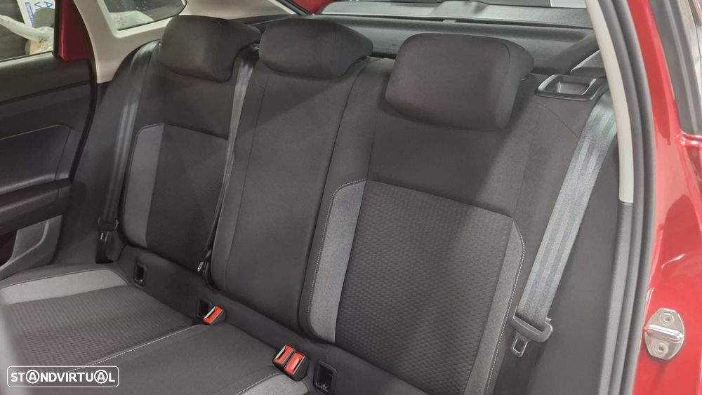 VW Taigo 1.0 TSI Urban - 15