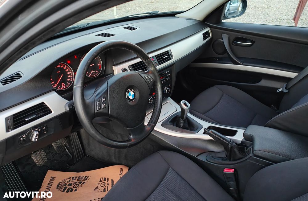BMW Seria 3 320d - 7