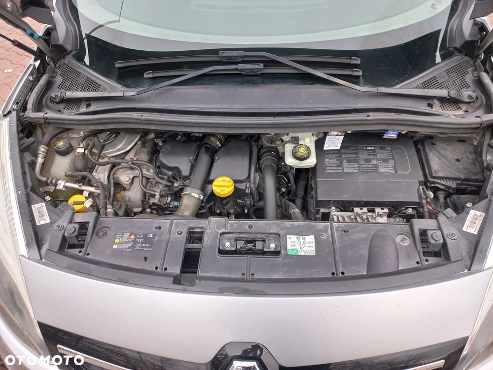 Renault Scenic dCi 110 Xmod Paris - 20