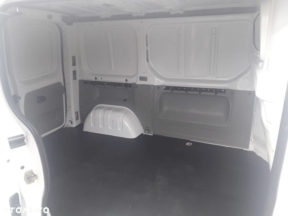 Nissan Primastar - 27