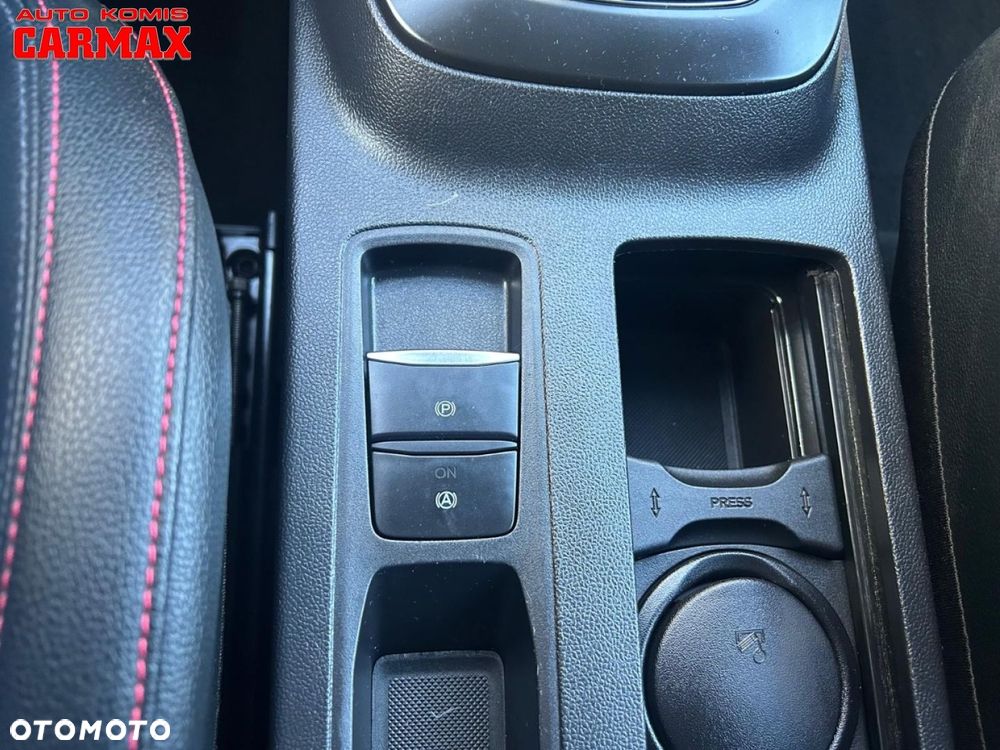 Ford Focus 1.5 EcoBlue Start-Stopp-System ST-LINE STYLE - 26