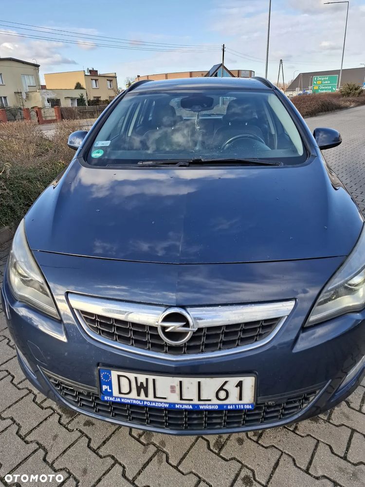 Opel Astra 2.0 CDTI DPF Sports Tourer - 12