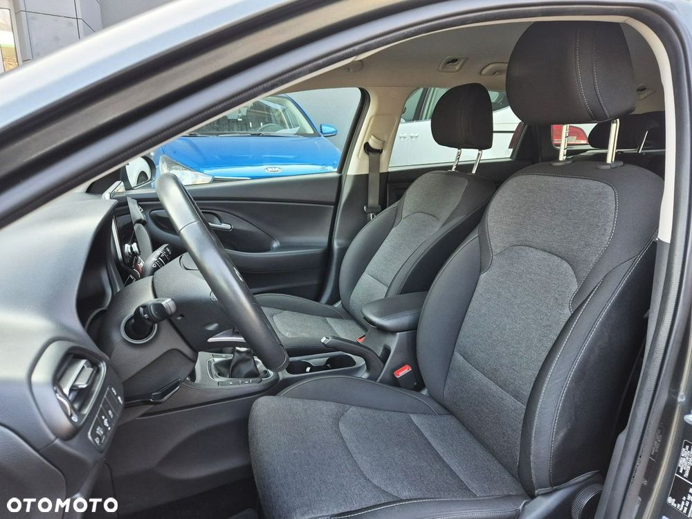 Hyundai i30 1.0 T-GDI Smart - 11