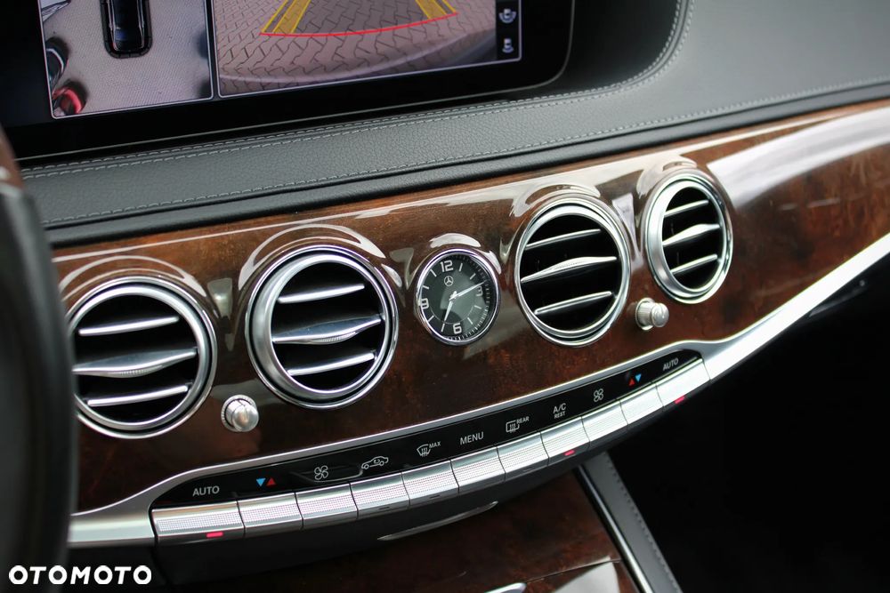 Mercedes-Benz Klasa S 560 L 4Matic 9G-TRONIC - 38