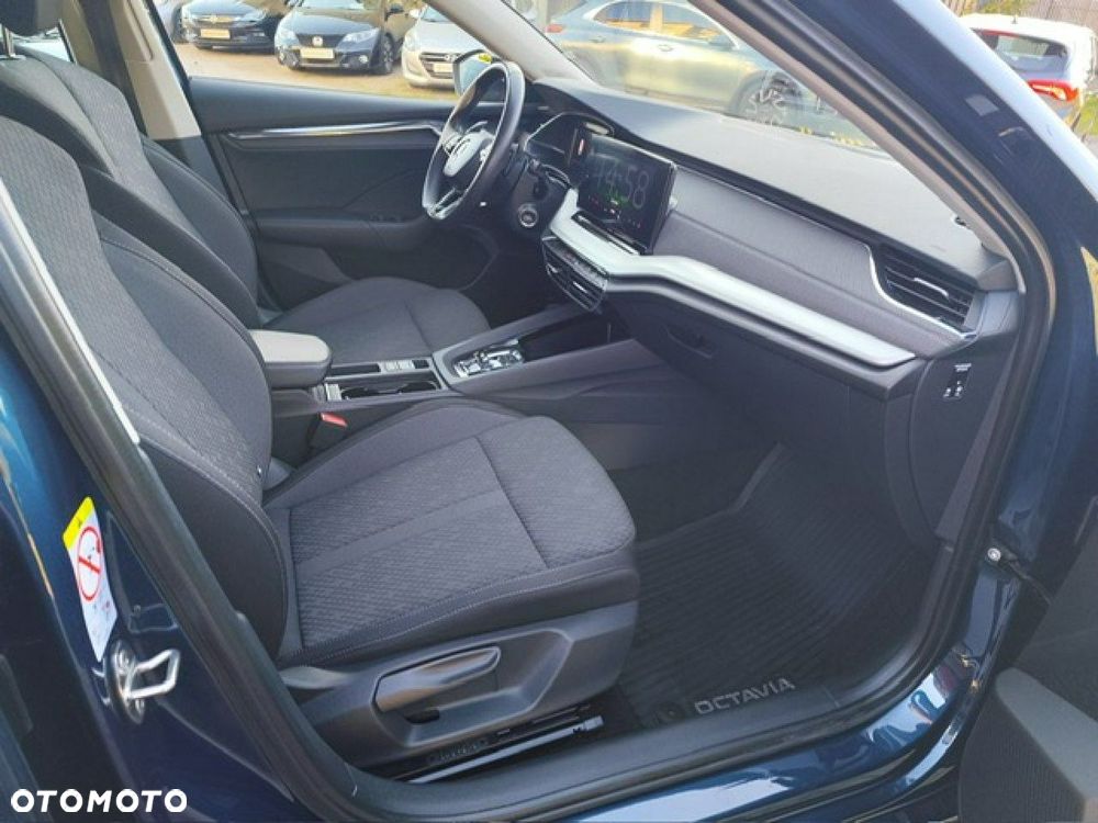 Skoda Octavia - 8