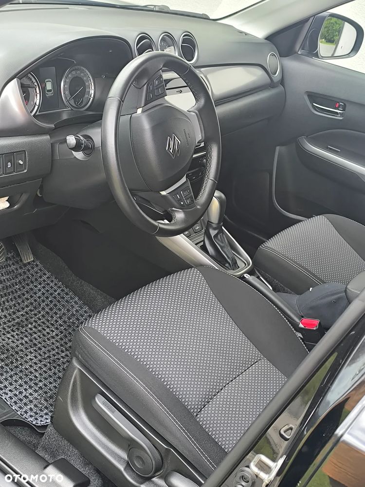 Suzuki Vitara 1.0 Boosterjet Premium 2WD - 5