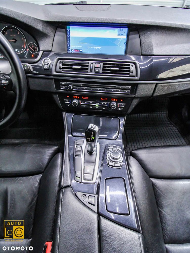 BMW Seria 5 520d Touring Sport-Aut - 14
