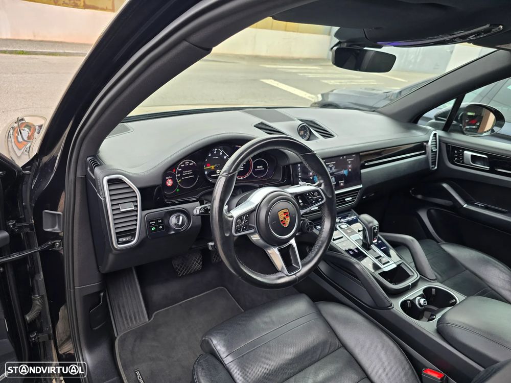 Porsche Cayenne E-Hybrid - 16