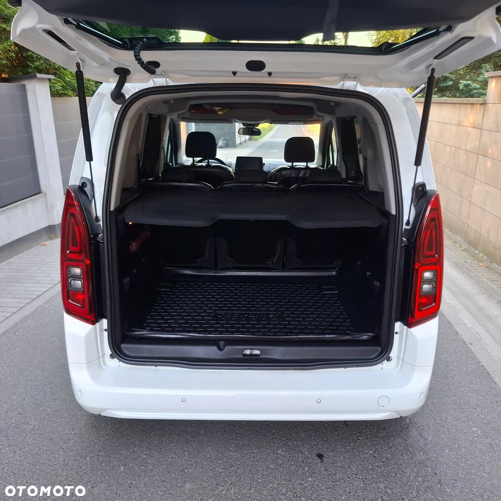 Opel Combo 1.5 CDTI Elegance Plus S&S - 24