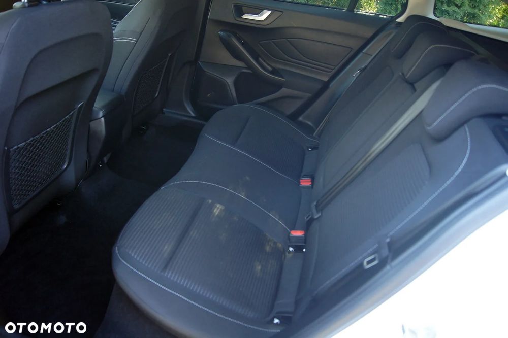 Ford Focus 1.5 EcoBlue STart-Stopp-System TITANIUM X - 31