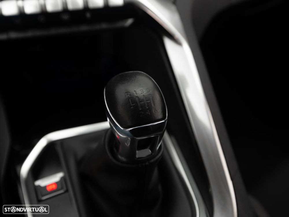 Peugeot 3008 1.5 BlueHDi Active Pack - 18