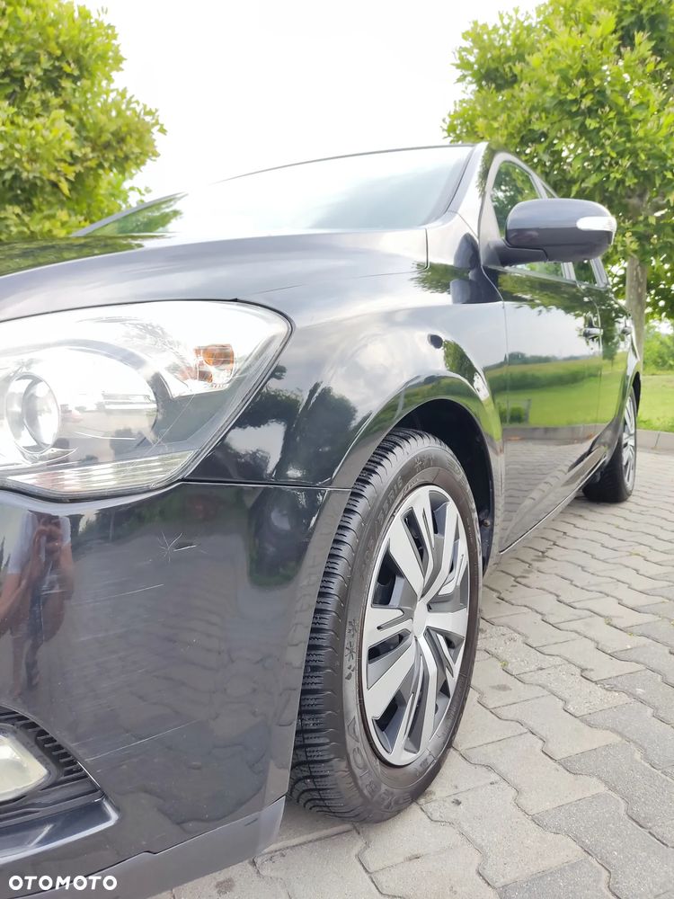 Kia Ceed 1.6 Crdi Comfort + - 23