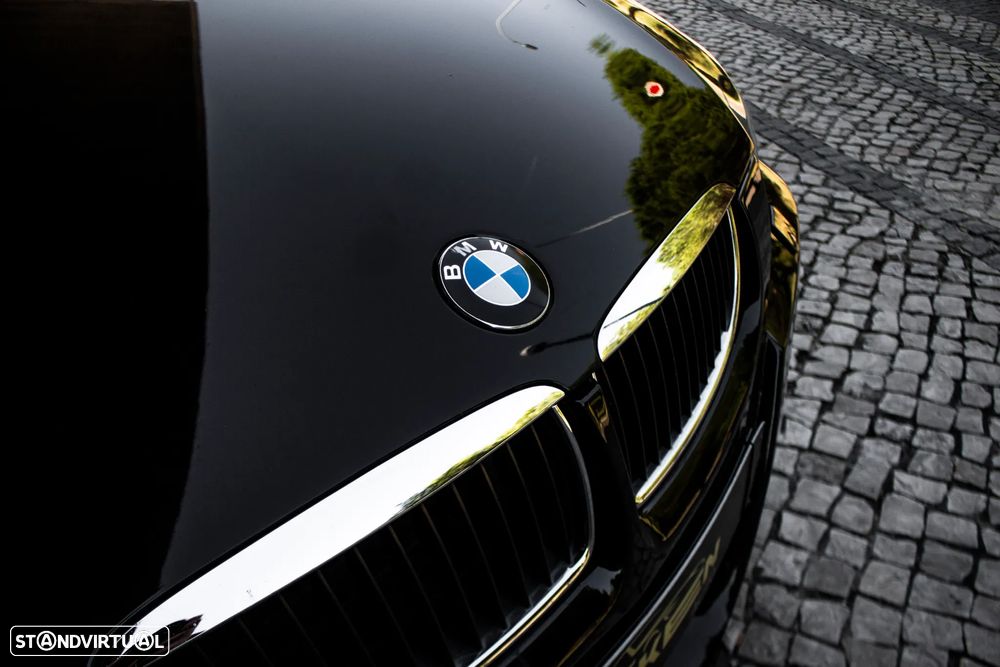 BMW 320 d Auto - 9