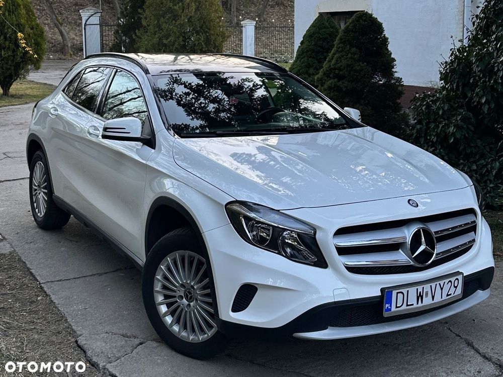 Mercedes-Benz GLA 200 d 7G-DCT - 1