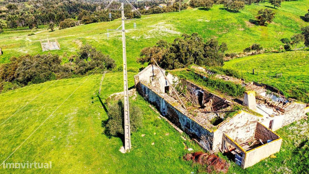 TERRENO EM S.BARTOLOMEU DA SERRA - Grande imagem: 3/43