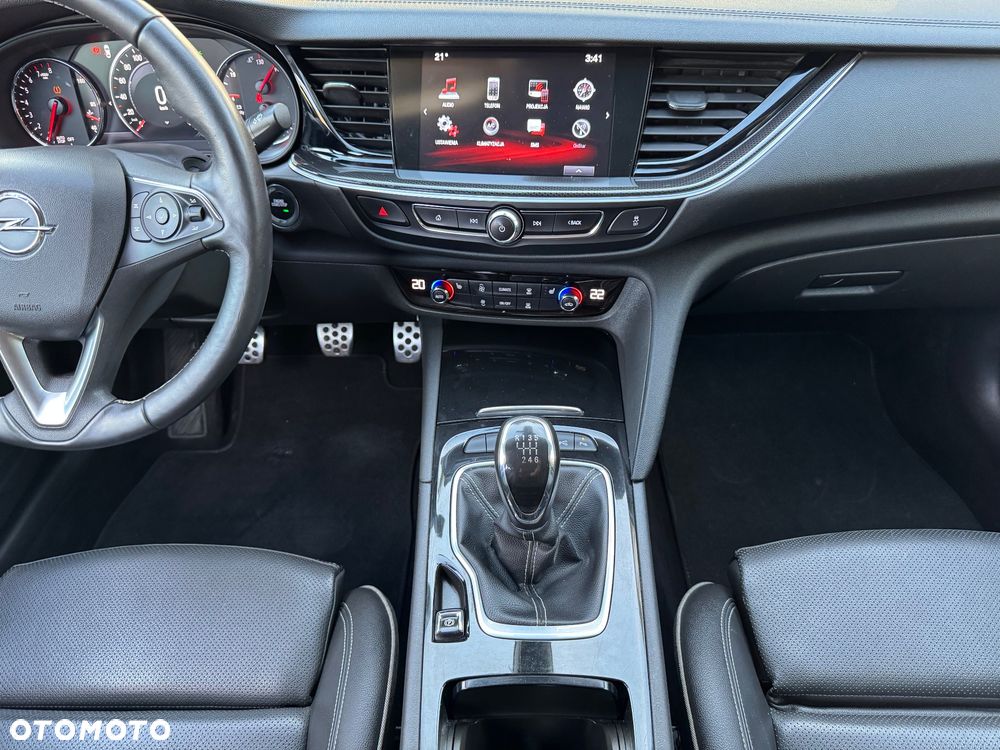 Opel Insignia - 31
