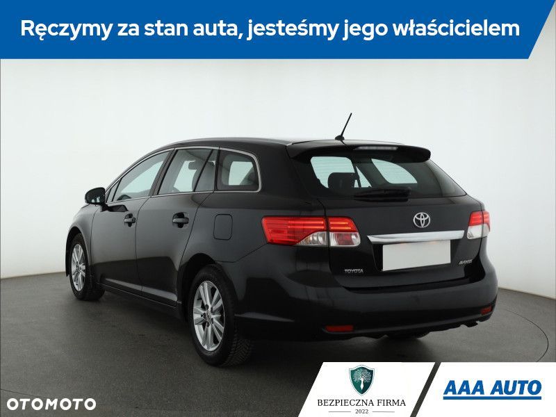 Toyota Avensis - 6