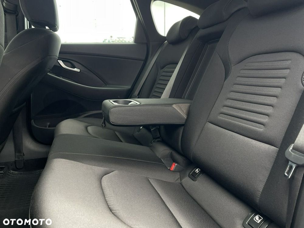 Hyundai i30 - 18