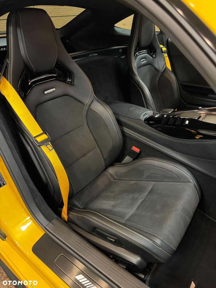 Mercedes-Benz AMG GT R - 20