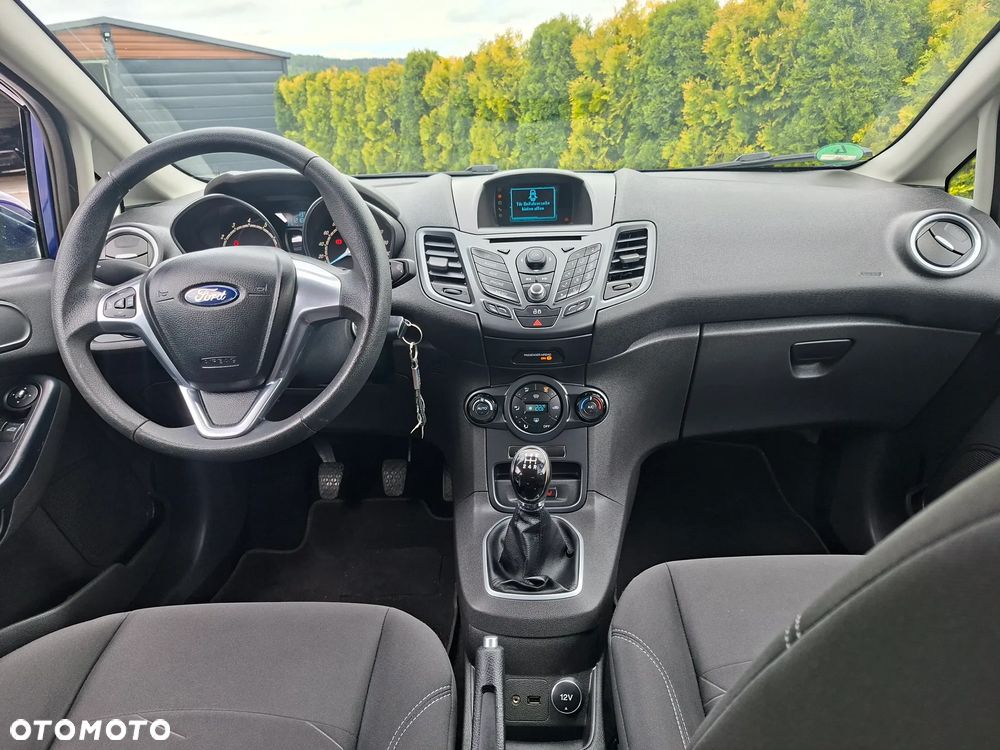 Ford Fiesta 1.0 EcoBoost Titanium - 9