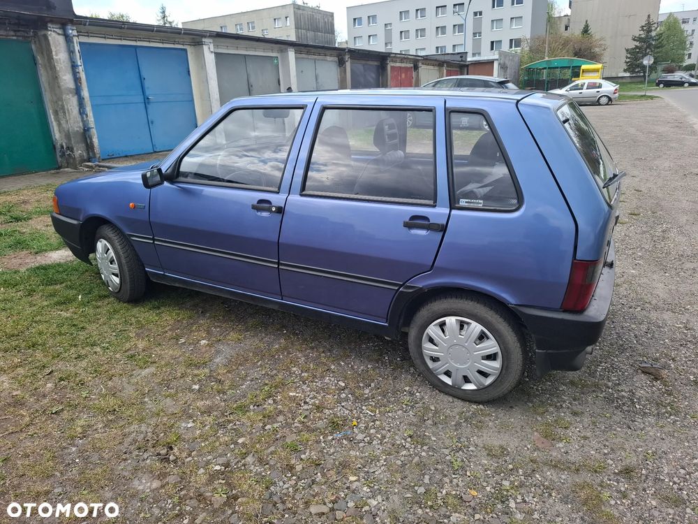 Fiat Uno 1.0 i.e - 7